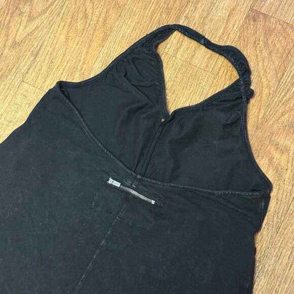 NWOT Free People Movement Black Hot Shot Halter Romper Size Medium - Picture 9 of 16